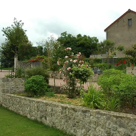 Le Manoir De Presle - Gite Vakantiehuis Montaigu-le-Blin