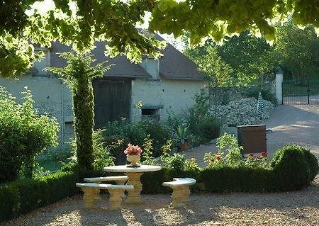 Vakantiehuis Le Manoir De Presle - Gite Montaigu-le-Blin