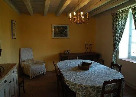 Vakantiehuis Le Manoir De Presle - Gite