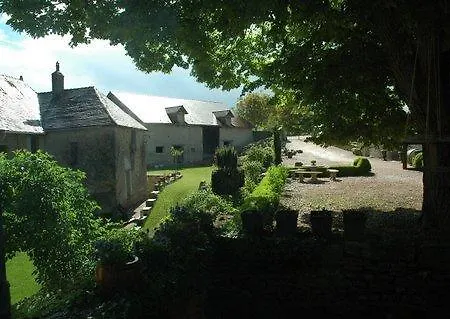 Le Manoir De Presle - Gite Montaigu-le-Blin